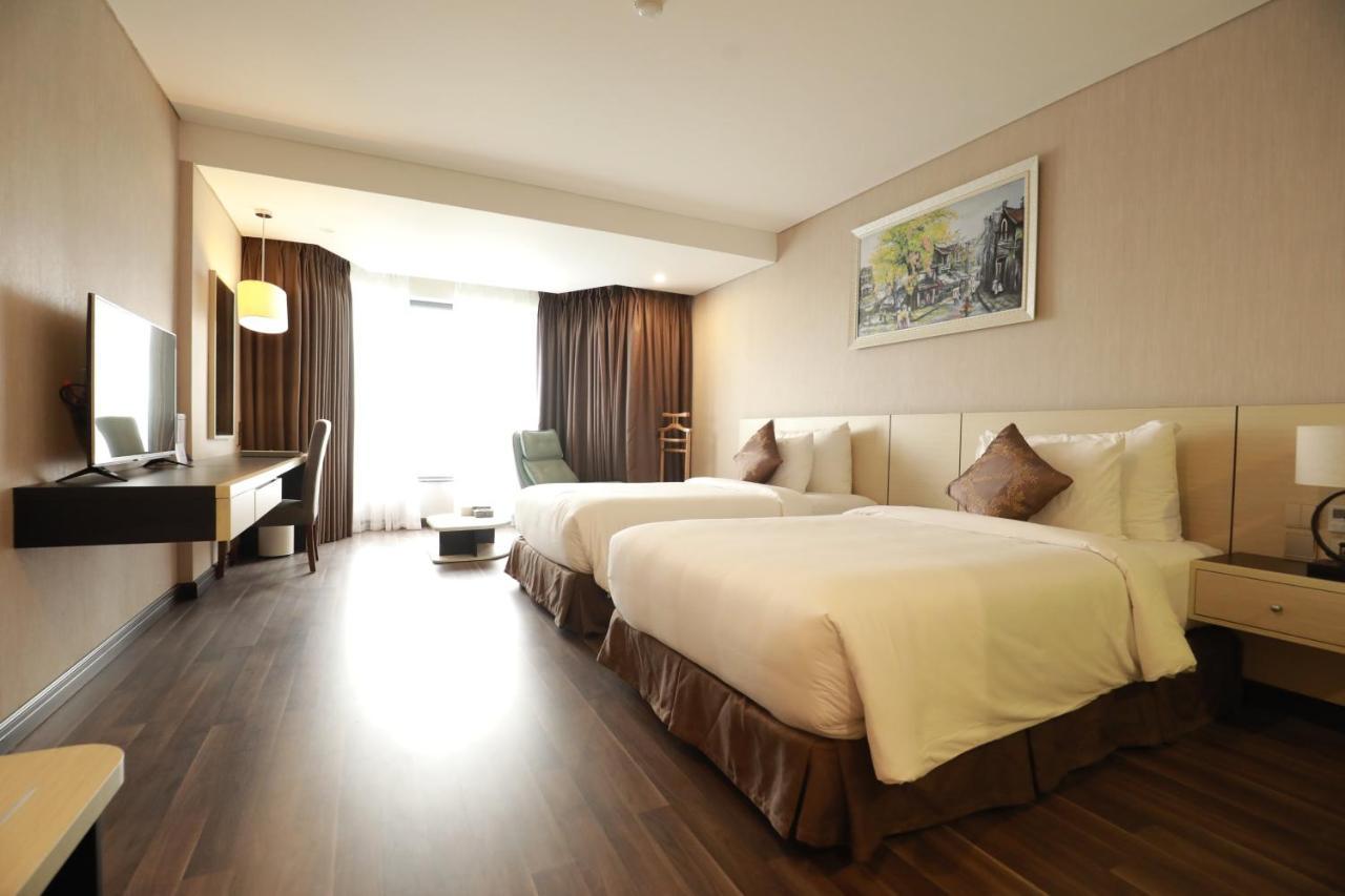 Central Hotel Thanh Hóa Екстериор снимка